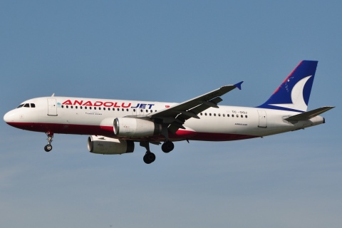 TC-OGJ - A320-232 - Anadolu Jet - BRU - 03-10-2010