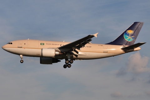 TC-SGM - A310-308 - Saudi Arabian Airlines - BRU - 04-09-2010