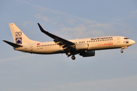 TC-SUM - 737-85F(WL) - SunExpress - FRA - 06-07-2010