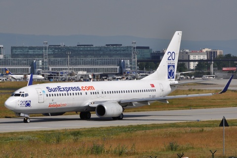 TC-SUU - 737-86Q(WL) - SunExpress - FRA - 07-07-2010