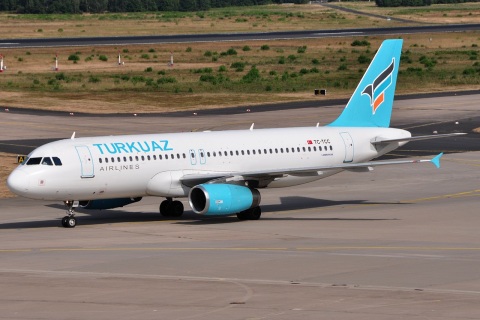 TC-TCC - A320-232 - Turkuaz Airlines - CGN - 10-07-2010b