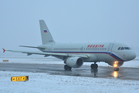 VQ-BAT - A319-111 - Rossiya _ Russian Airlines - SZG - 09-01-2010