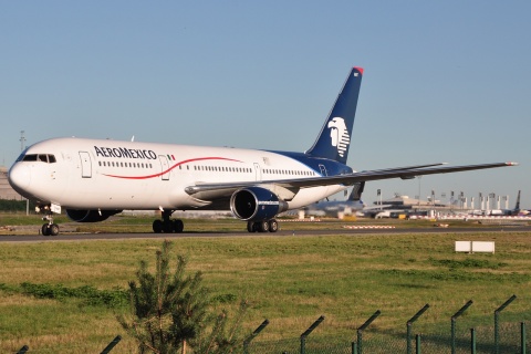 XA-MAT - 767-3Y0(ER) - Aeromexico - CDG - 21-08-2010