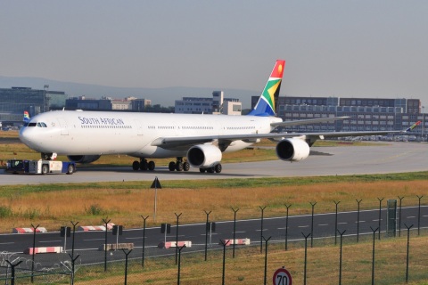 ZS-SNI - A340-642 - South African Airways - FRA - 07-07-2010