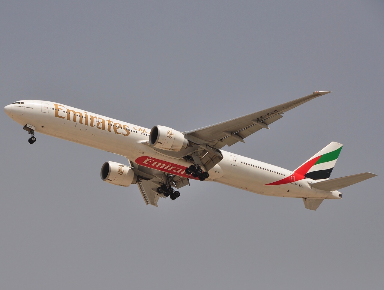 A6-ECD - 777-36N(ER) - Emirates - DXB - 03-04-2011