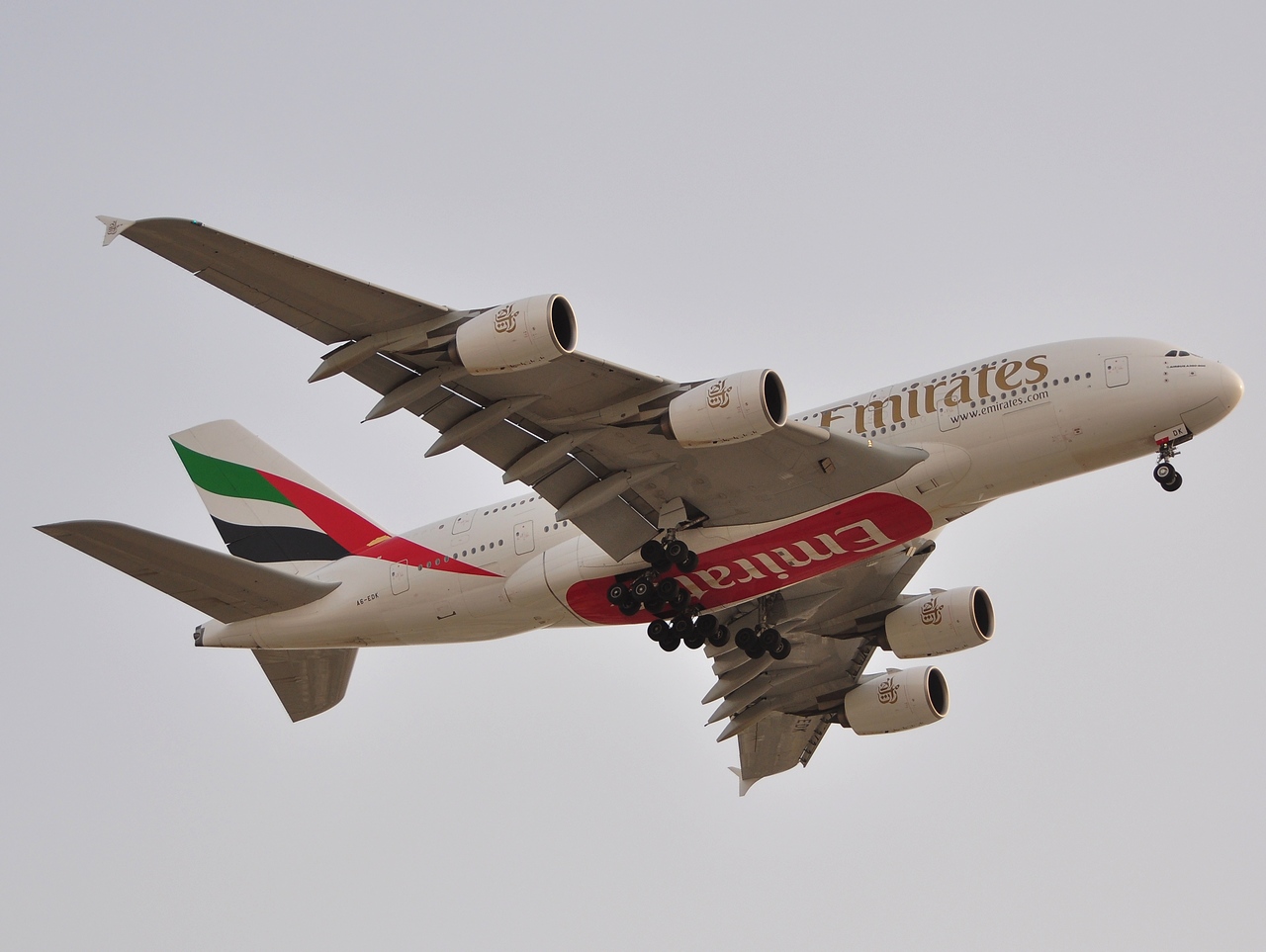 A6-EDK - A380-861 - Emirates - DXB - 05-07-2011