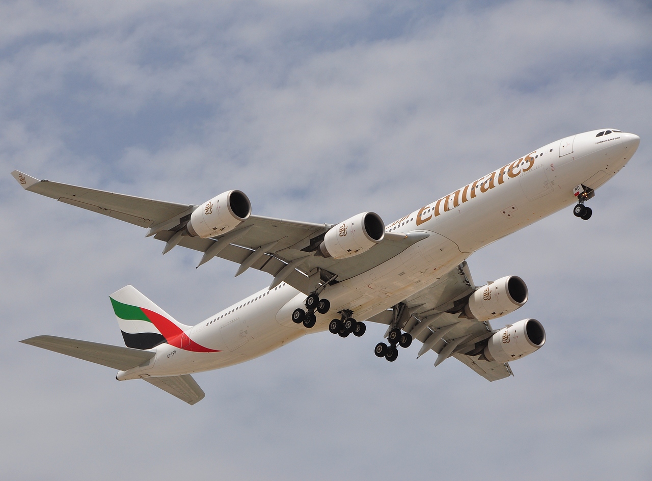 A6-ERD - A340-541 - Emirates - DXB - 07-04-2011