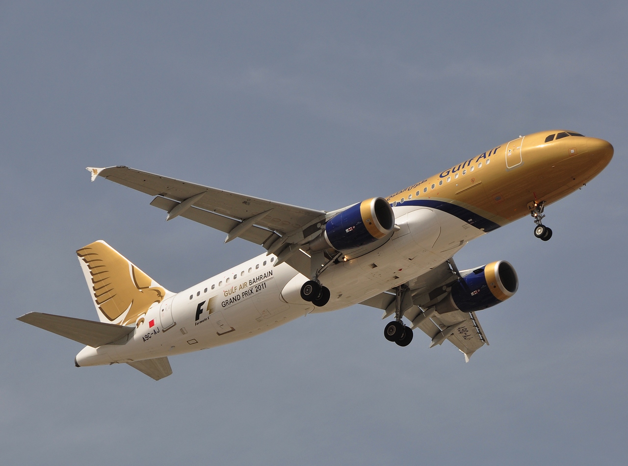 A9C-AJ - A320-214 - Gulf Air - DXB - 07-04-2011