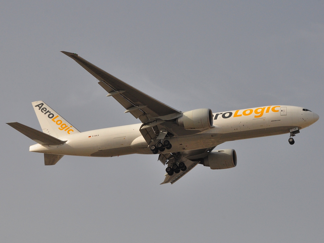 D-AALA - 777-FZN - AeroLogic - DXB - 03-04-2011