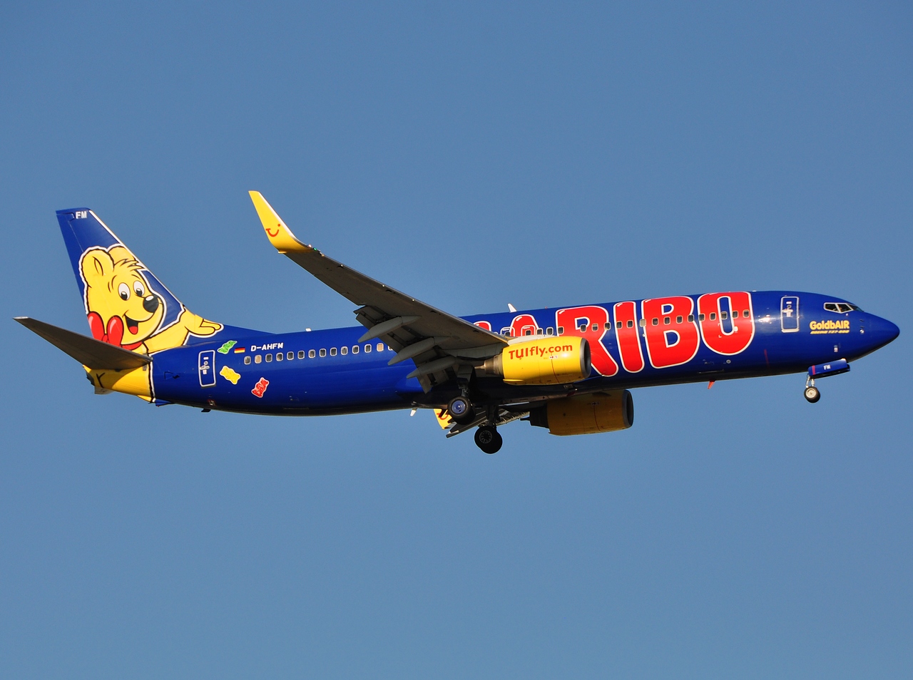 D-AHFM - 737-8K5(WL) - TUIfly - AYT - 26-08-2011
