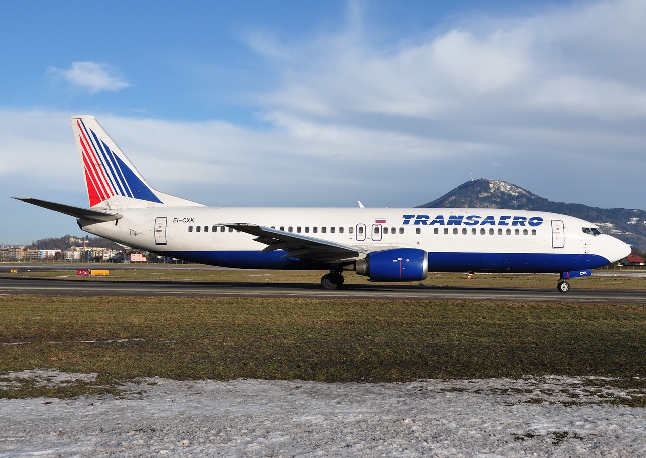 EI-CXK - 737-4S3 - Transaero Airlines - SZG - 08-01-2011c