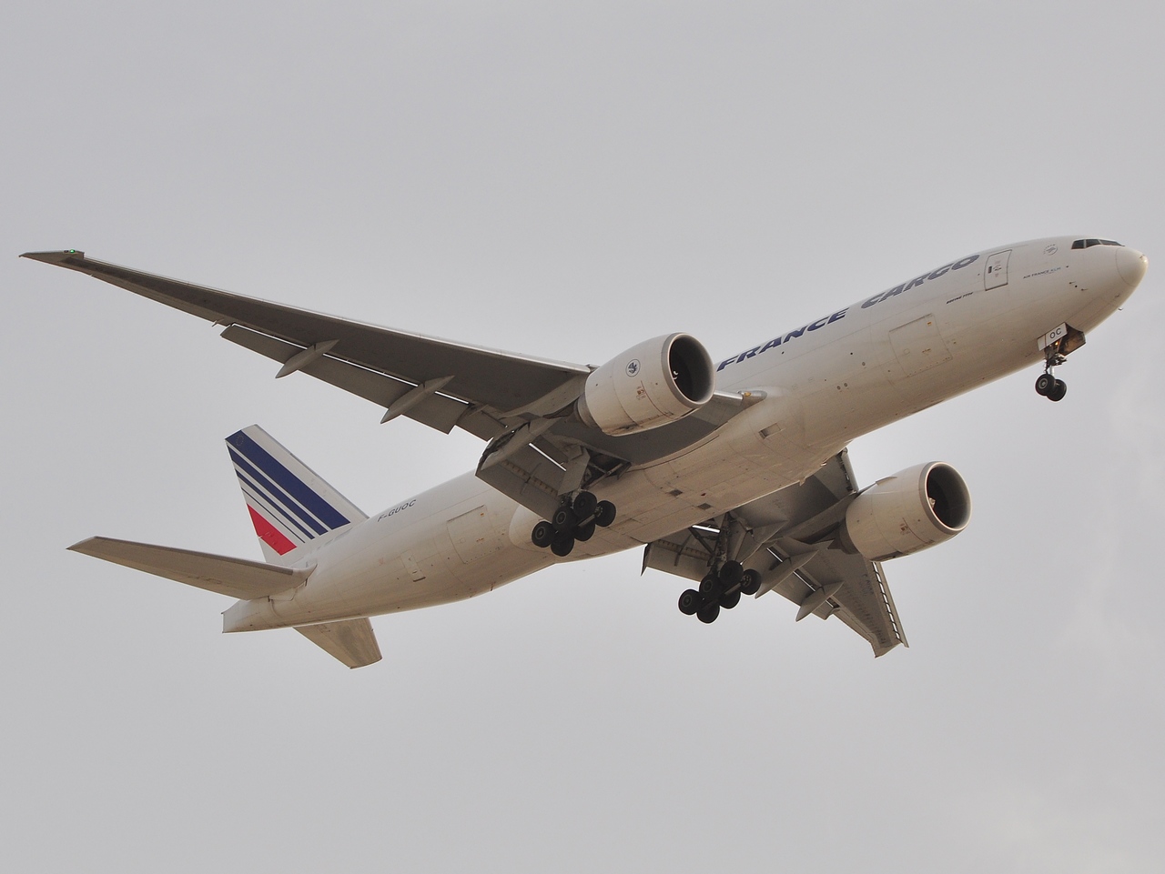 F-GUOC - 777-F28 - Air France - DXB - 05-04-2011