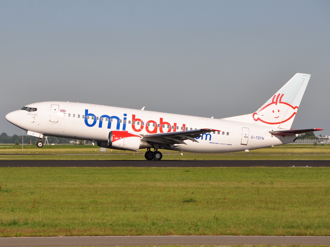 G-TOYM - 737-36Q(WL) - bmiBaby - AMS - 04-07-2011