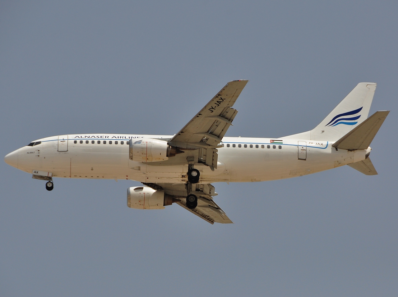 JY-JAX - 737-322 - Al-Naser Airlines - DXB - 03-04-2011