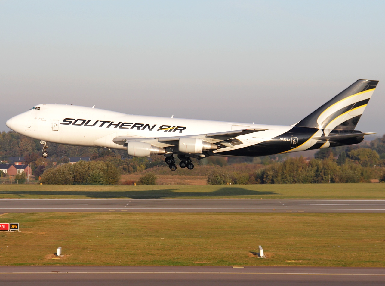 N753SA - 747-228F - Southern Air - LGG - 23-10-2011