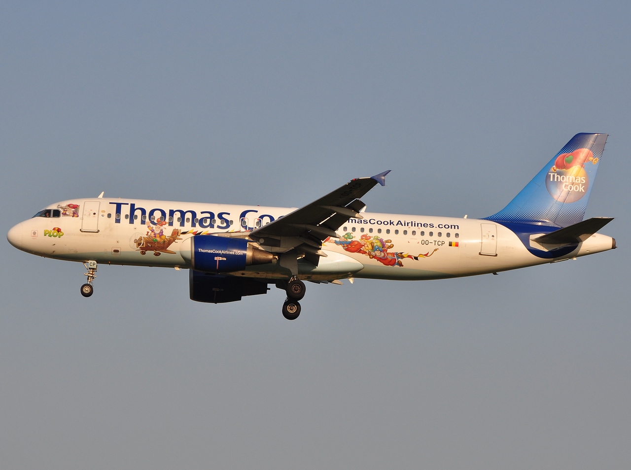 OO-TCP - A320-214 - Thomas Cook Airlines Belgium - BRU - 20-04-2011