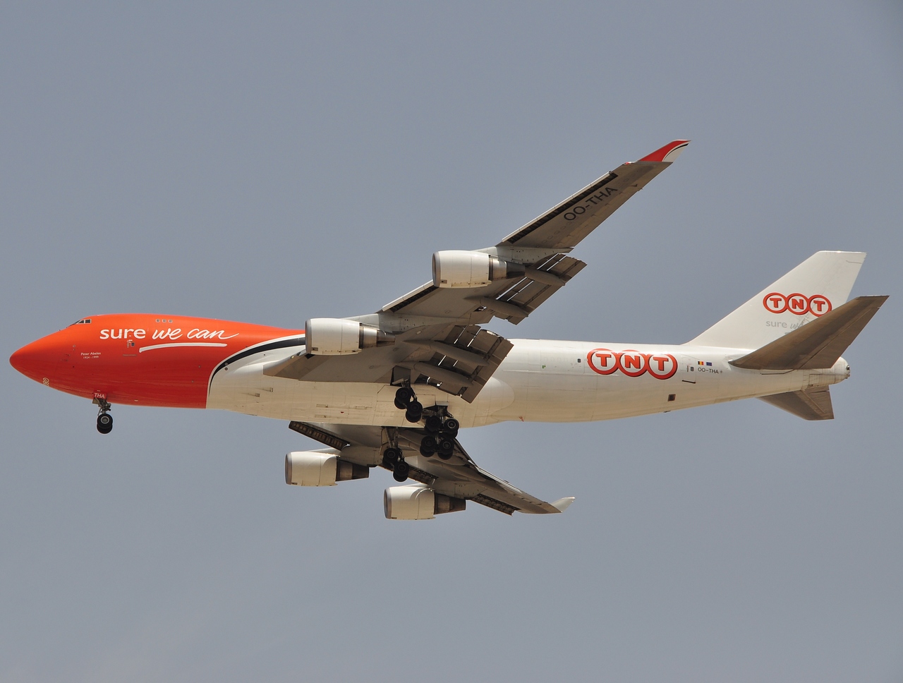 OO-THA - 747-4HAF(ER) - TNT Airways - DXB - 03-04-2011