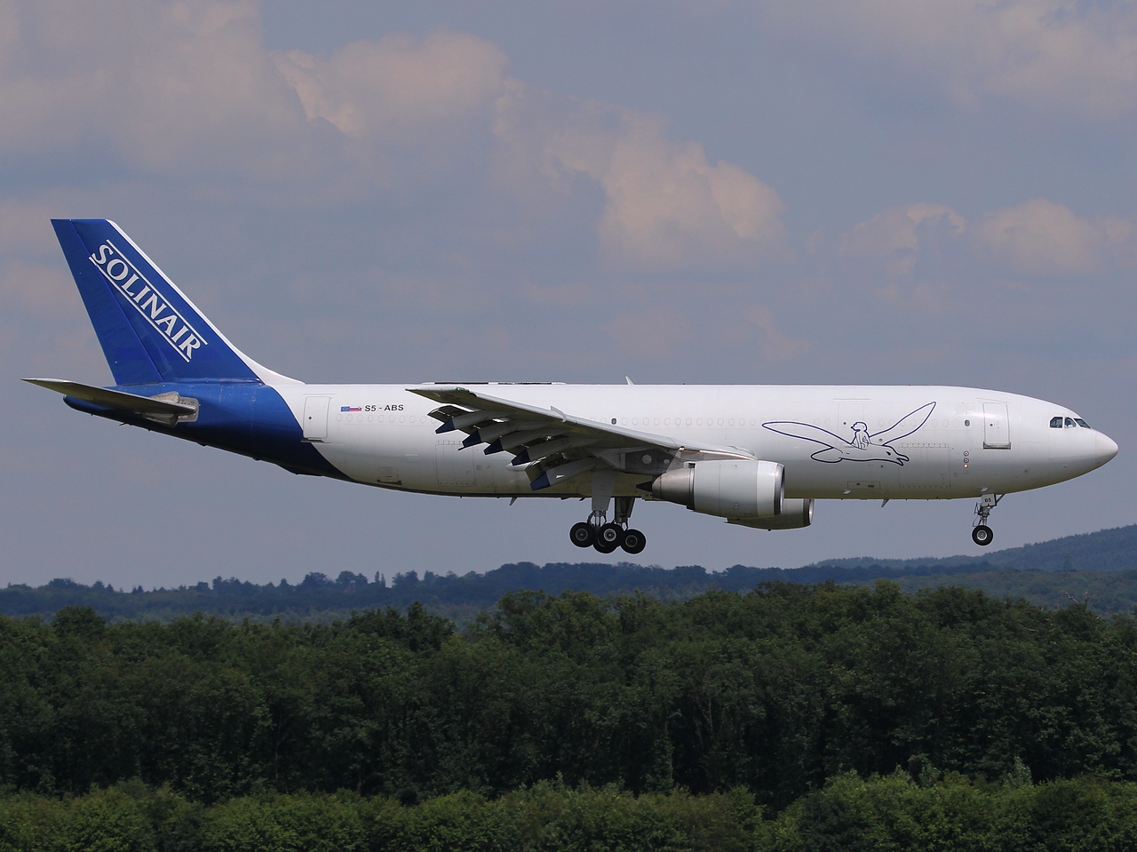 S5-ABS - A300B4-203 - Solinair - CGN - 12-06-2011