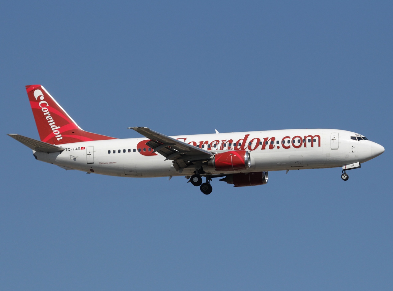 TC-TJE - 737-4Y0 - Corendon Airlines - AYT - 25-08-2011