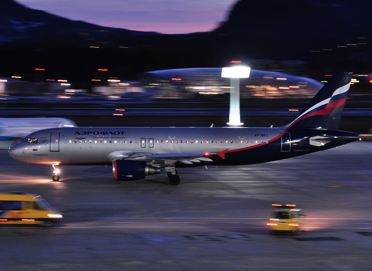 VP-BKC - A320-214 - Aeroflot _ Russian Airlines - SZG - 09-01-2011