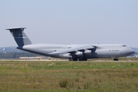 69-0008 - C-5A Galaxy - United States Air Force - RMS - 27-06-2011