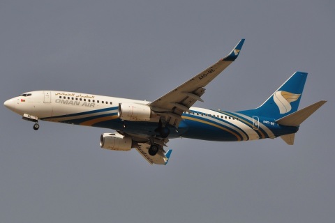 A4O-BE - 737-81M(WL) - Oman Air - DXB - 03-04-2011b