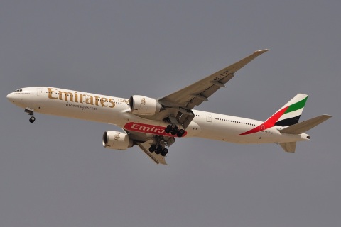 A6-ECX - 777-31H(ER) - Emirates - DXB - 03-04-2011