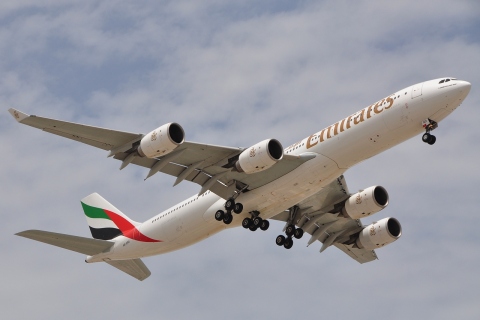 A6-ERD - A340-541 - Emirates - DXB - 07-04-2011