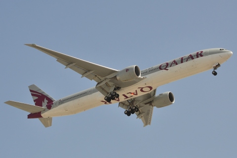 A7-BAA - 777-3DZ(ER) - Qatar Airways - DXB - 08-04-2011