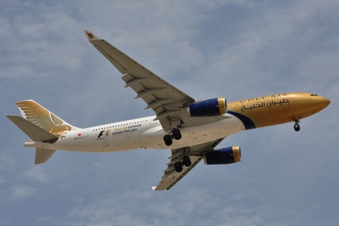 A9C-KJ - A330-243 - Gulf Air - DXB - 07-04-2011