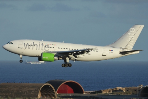 CS-TDI - A310-304 - White - LPA - 17-02-2011