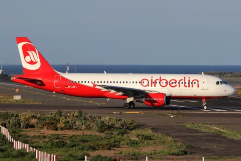 D-ABFL - A320-214 - Air Berlin - LPA - 19-02-2011b