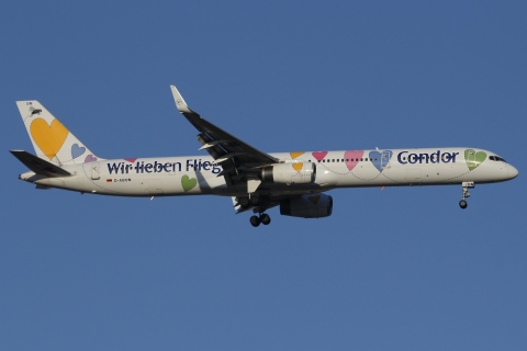 D-ABON - 757-330(WL) - Condor - AYT - 26-08-2011