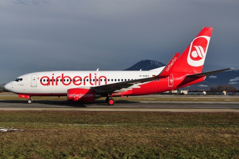 D-AGEC - 737-76J(WL) - Air Berlin - SZG - 08-01-2011
