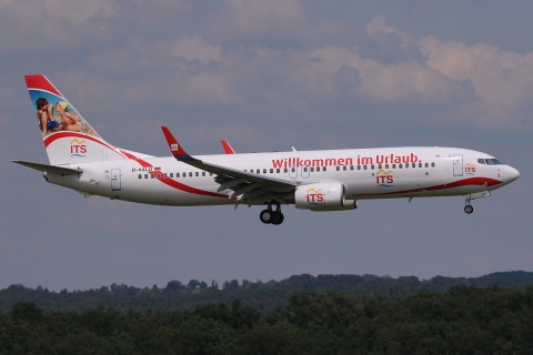 D-AXLD - 737-8FH(WL) - XL Airways Germany - CGN - 12-06-2011