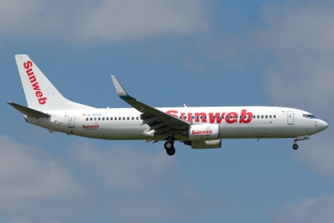 D-AXLE - 737-8Q8(WL) - XL Airways Germany - AMS - 04-07-2011