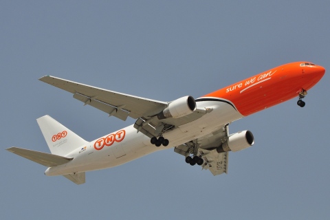 EC-LKV - 767-383(ER) - TNT Airways - DXB - 08-04-2011