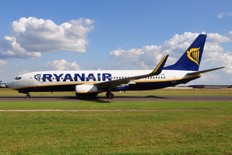 EI-DHB - 737-8AS(WL) - Ryanair - CRL - 01-07-2011