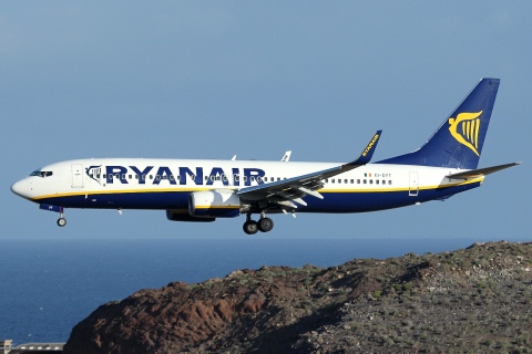 EI-DYT - 737-8AS(WL) - Ryanair - LPA - 17-02-2011