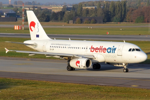 EI-LIR - A319-132 - Belle Air - LGG - 23-10-2011