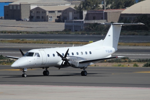 F-GJAK - EMB-120RT - Regional - LPA - 17-02-2011