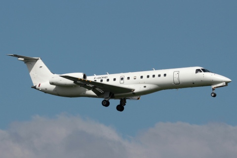 F-GOHD - ERJ-135ER - Regional - AMS - 04-07-2011