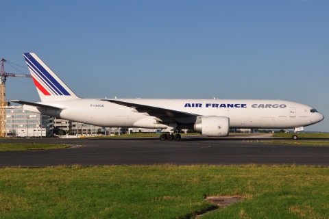 F-GUOC - 777-F28 - Air France - CDG - 26-06-2011