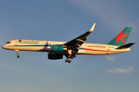 G-OOBB - 757-28A(WL) - First Choice Airways - LPA - 19-02-2011
