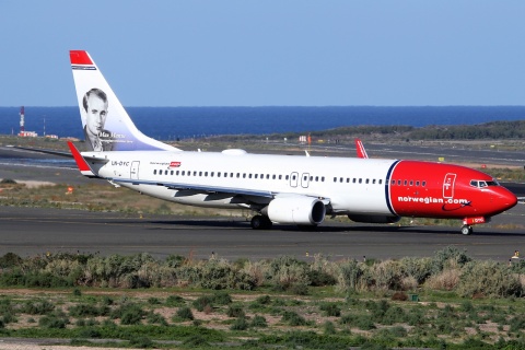 LN-DYC - 737-8JP(WL) - Norwegian Air Shuttle - LPA - 19-02-2011