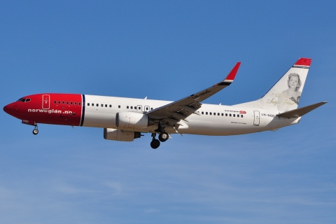 LN-NOD - 737-8Q8(WL) - Norwegian Air Shuttle - LPA - 19-02-2011