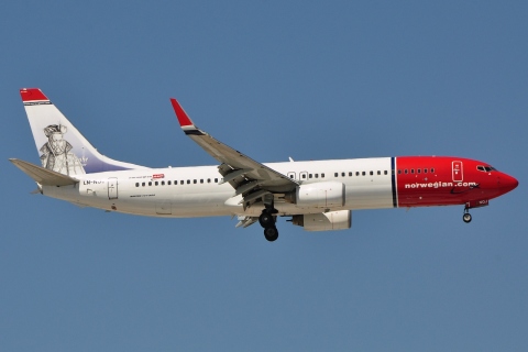 LN-NOJ - 737-86N(WL) - Norwegian Air Shuttle - AYT - 27-08-2011