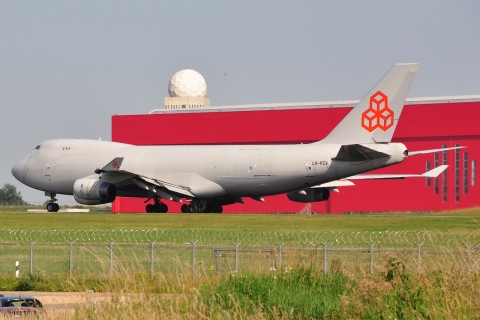 LX-PCV - 747-4R7F - Cargolux Airlines International - LUX - 28-06-2011