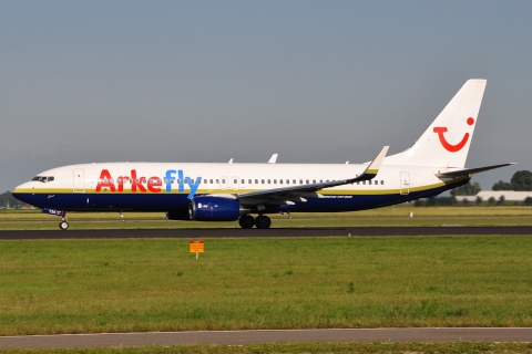 N738MA - 737-8Q8(WL) - Arkefly - AMS - 04-07-2011
