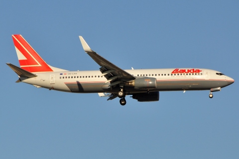 OE-LNK - 737-8Z9(WL) - Lauda Air - AYT - 27-08-2011